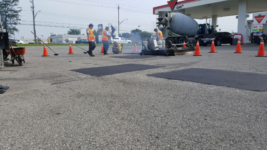 Is Parking Lot Maintenance Required for Liability in Ontario